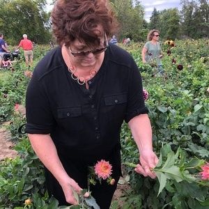 Meet your Posher, Rachel